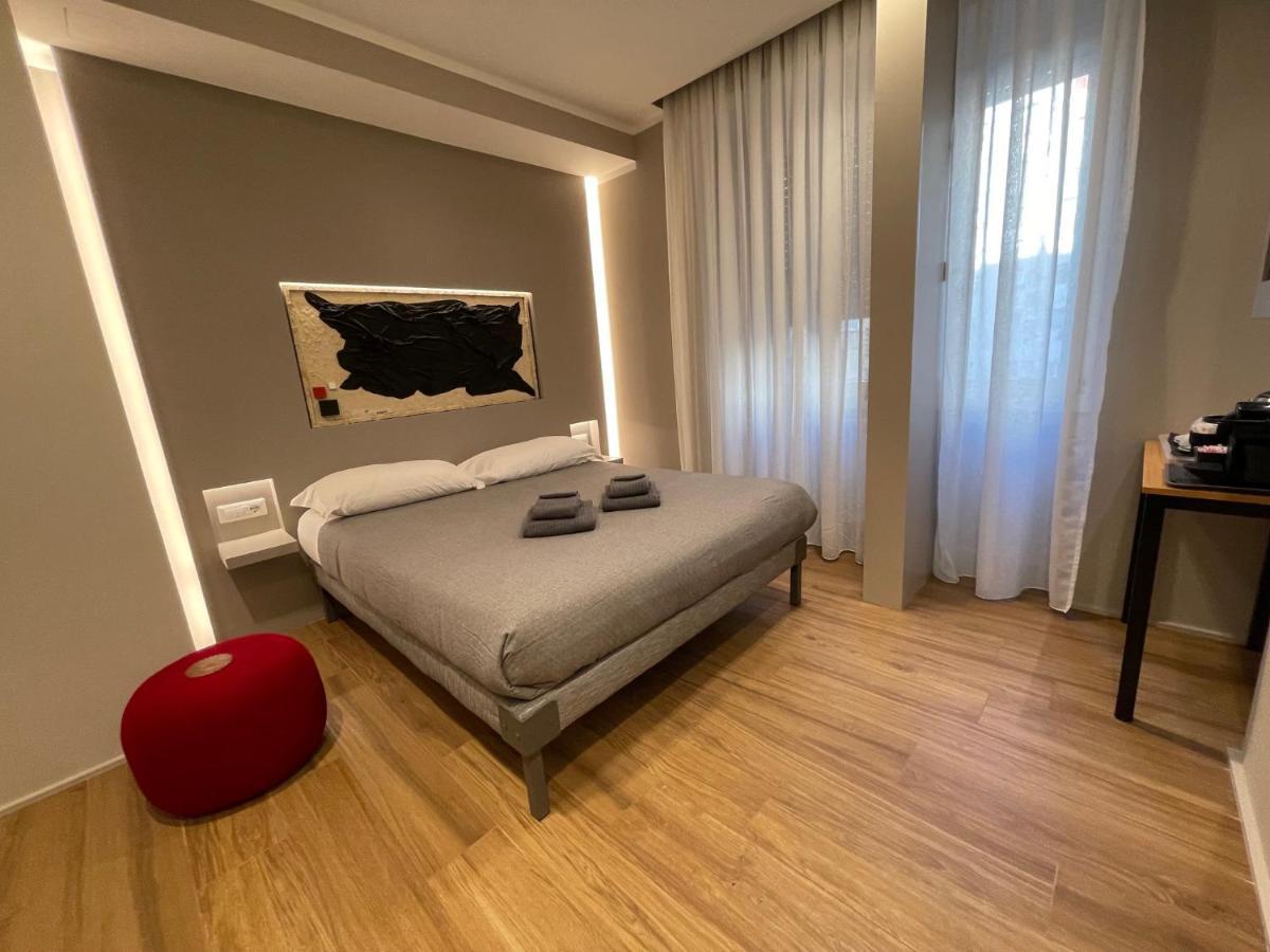 Lucrino 45 By Ale Hotell Roma Eksteriør bilde