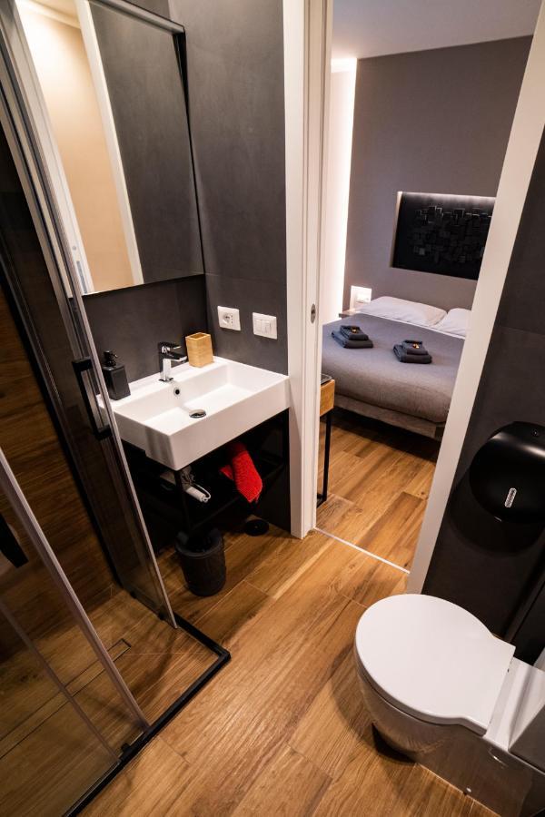Lucrino 45 By Ale Hotell Roma Eksteriør bilde